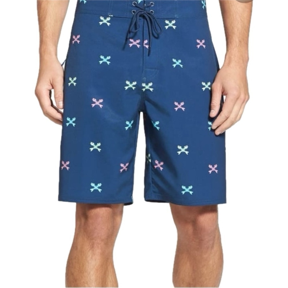 Vineyard Vines Men’s Fishbone Board Shorts Swim Trunks Blue Size 34”